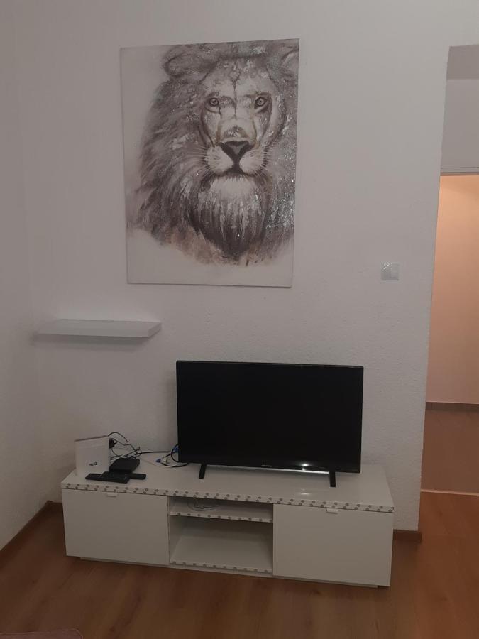 Apartman Vale Lägenhet Rijeka Exteriör bild
